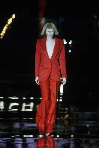 Look 23